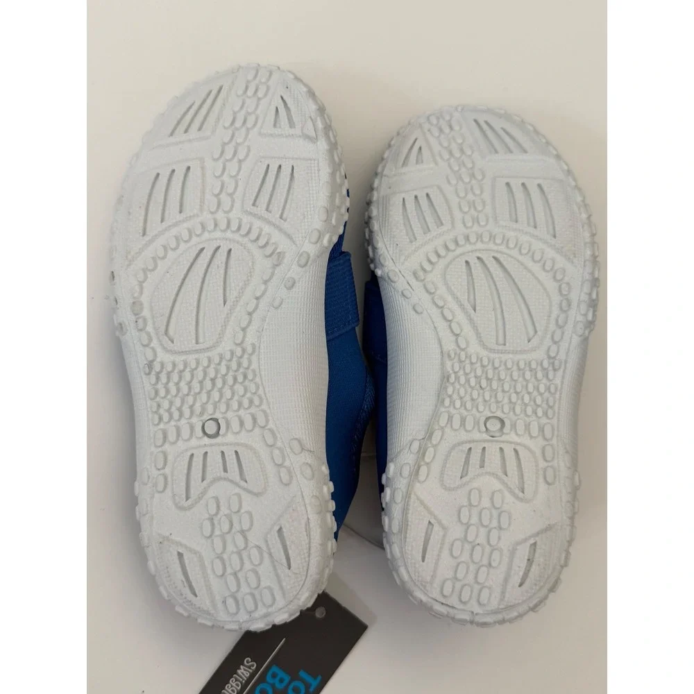 Swiggles‎ Toddler Boys Blue Mesh Water Shoes Slip On Size 8 NEW